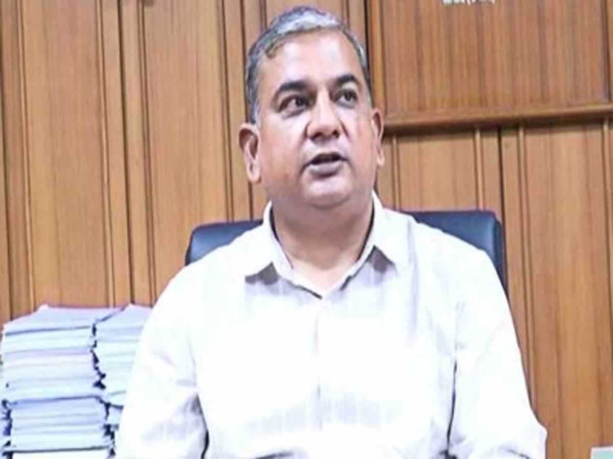 उत्तराखंड विधानसभा बैकडोर भर्ती मामला : निलंबित सचिव की विजिलेंस जांच के आदेश